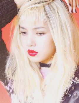 美女   漂亮   美丽  动人