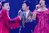 费玉清  西装 美女 唱歌