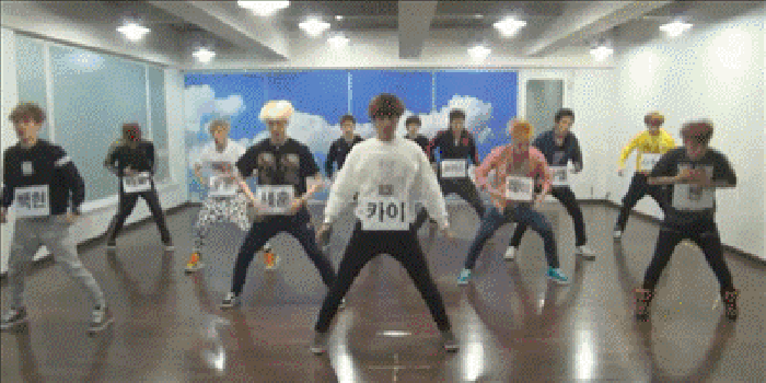 EXO 排练 跳舞 搞笑