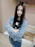 美女 大眼睛 长头发 剪刀手