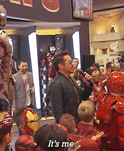 帅哥 说话 帅气 红色