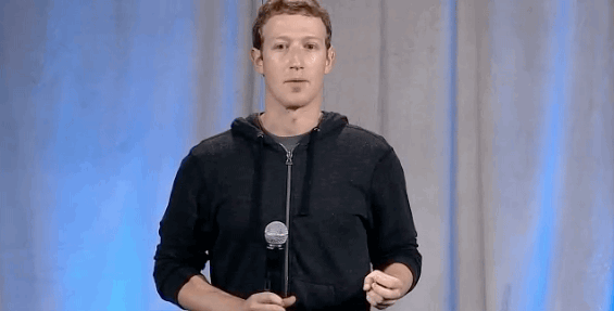 扎克伯格 Zuckerberg 演讲 舔嘴 拿话筒