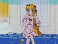 床上 女孩 电话 梳头