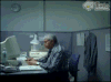搞笑 纸飞机 惹怒 扔
