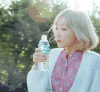 美女 奔跑 开心