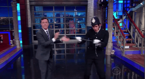 帅哥 跳舞 保安 开心