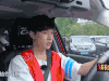 张艺兴 开车 方向盘 跃跃欲试