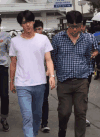 吴世勋 帅气 明星 行走