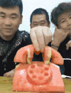 小伙子 搞笑 雷人 西瓜电话 内涵段子