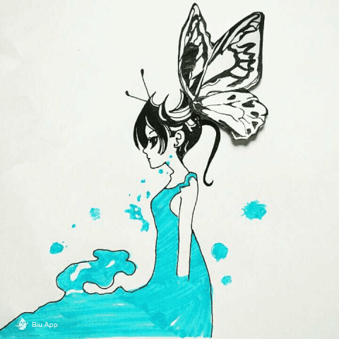 卡通 蓝色 蝴蝶 翅膀 美女