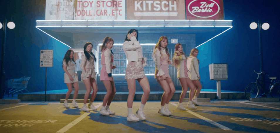MV SONAMOO 动作 我喜欢你? 跳舞 踢腿 韩国女团