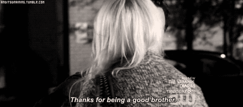 国外 情侣 拥抱