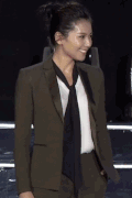 西装 个性 微笑 刘涛