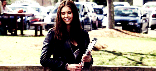 国外 美女 笑容 长发