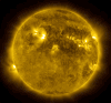 太阳 光芒 转动 黑色