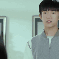易烊千玺 帅哥 TFBOYS 阳光