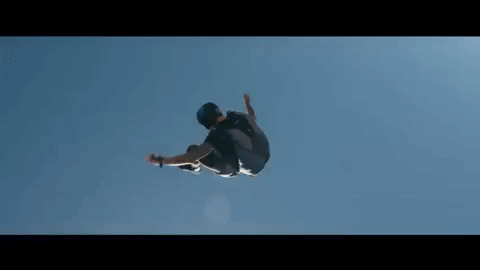 亚当·斯科特 skydiving 跳伞 翻滚