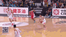 中国男篮 易建联 篮球 运动员 亚锦赛 单手扣篮