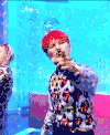 BIGBANG 红发 背带裤 点指