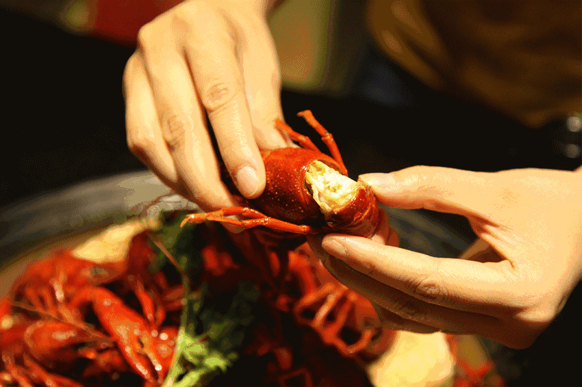 龙虾 掰开 美食 诱惑