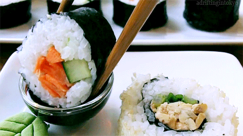 胡萝卜 黄瓜 寿司 日本料理