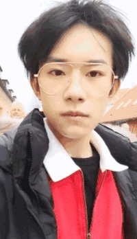 易烊千玺 帅气 气质