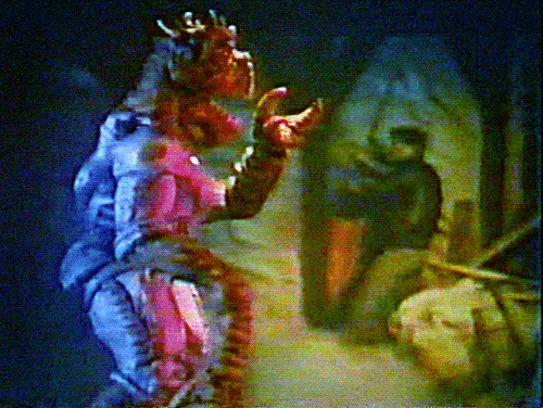 外星人 瑞德铁匠 怪物 邪典电影 肢解 低预算 停止运动 屠牛 不明飞行物 80年代的恐怖