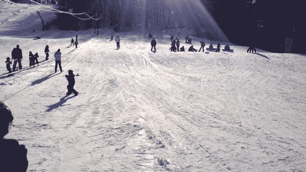 雪地 滑雪 摔出去 生气