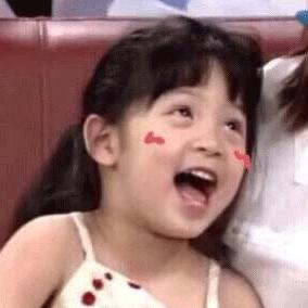 欧阳娜娜GIF动态图_欧阳娜娜表情包_欧阳娜娜