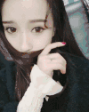 美女 大眼睛 戒指 红嘴唇