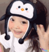 小女孩 可爱 眨眼睛 欢乐