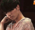 微笑 卖萌 花花 华晨宇