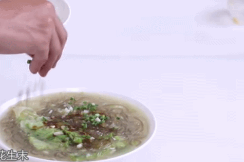 soogif soogif出品 美食 酸辣粉