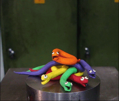 玩具蛇 挤压 销毁 五颜六色