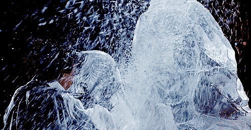剪刀手爱德华 Edward Scissorhands movie 爱德华 约翰尼·德普 冰雕 下雪 艺术 创作