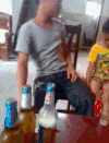 啤酒 喝醉 室内 耍酒疯