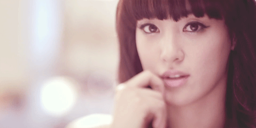 歌手 化妆品 kpop 头发 很完美 眼睛 韩国人 韩国歌手