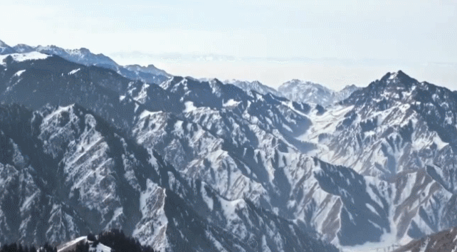天山 新疆 纪录片 航拍中国 雪 雪山