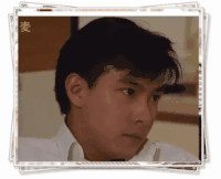 帅哥 注视 思考 麦守正