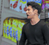 文松 欢乐喜剧人 侧脸 手指