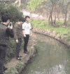 2B青年 囧 雷人