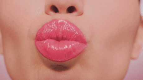 口红 红唇 亲吻 时尚 气质 美女