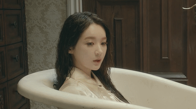 Davichi MV 冷艳 在我身边的是你 坐浴缸 美女