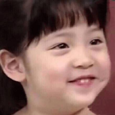 欧阳娜娜GIF动态图_欧阳娜娜表情包_欧阳娜娜