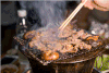 烤肉 香菇 翻动 诱人 美食 韩式