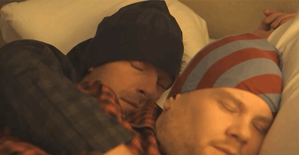酷玩乐队 Coldplay  克里斯·马丁  午睡   拥抱 温馨