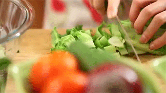 沙拉  企鹅 蔬菜  西红柿