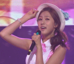 韩国女明星 唱歌 可爱