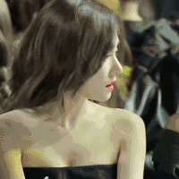 韩国女明星 tiffany 回头