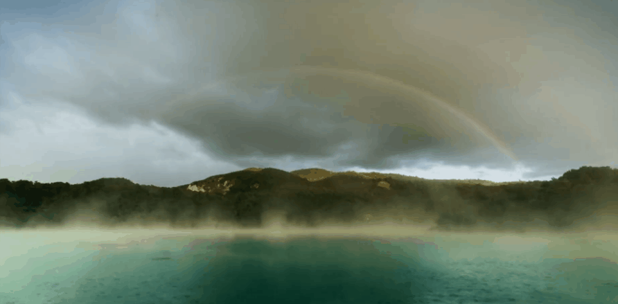 冒烟 地球上的神话之岛 孤岛漂泊 彩虹 新西兰 海水 纪录片 风景